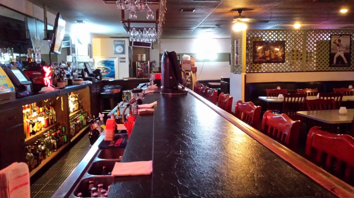 Royal Lounge