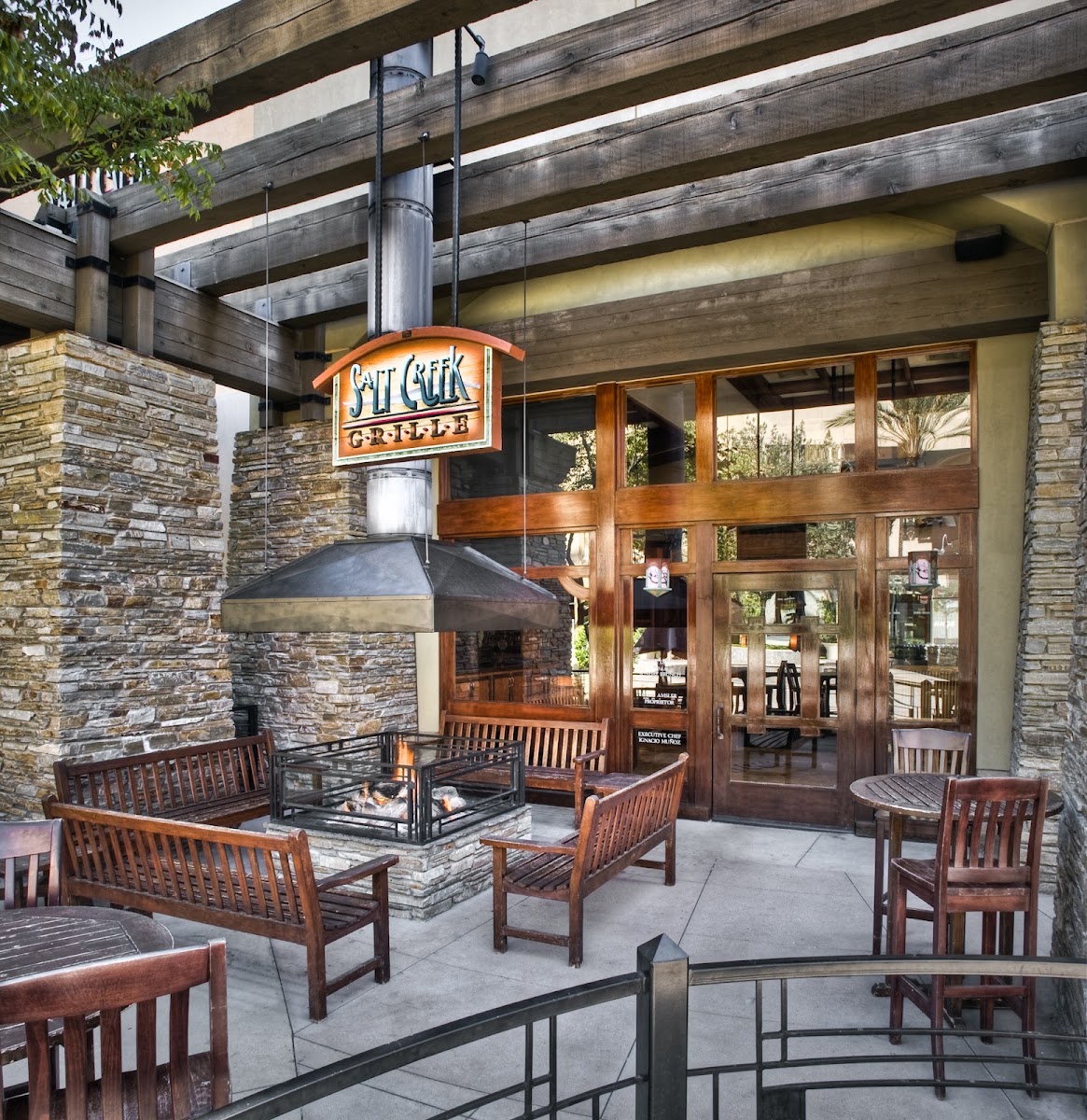 Salt Creek Grille Valencia