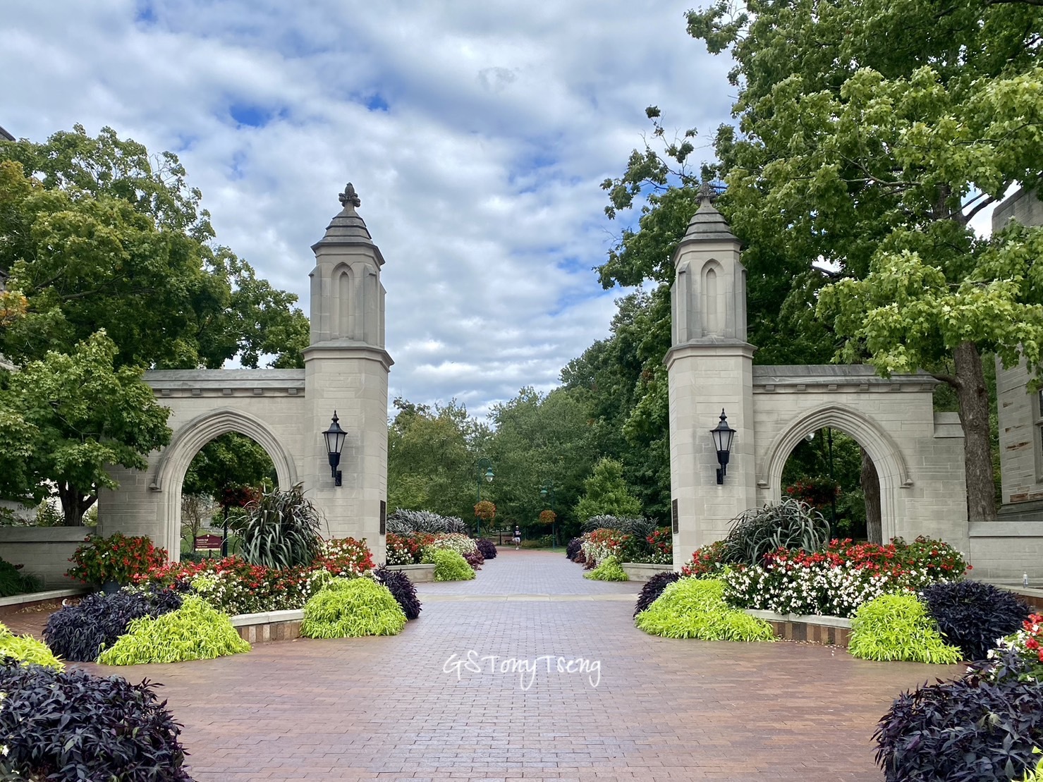 Sample Gates