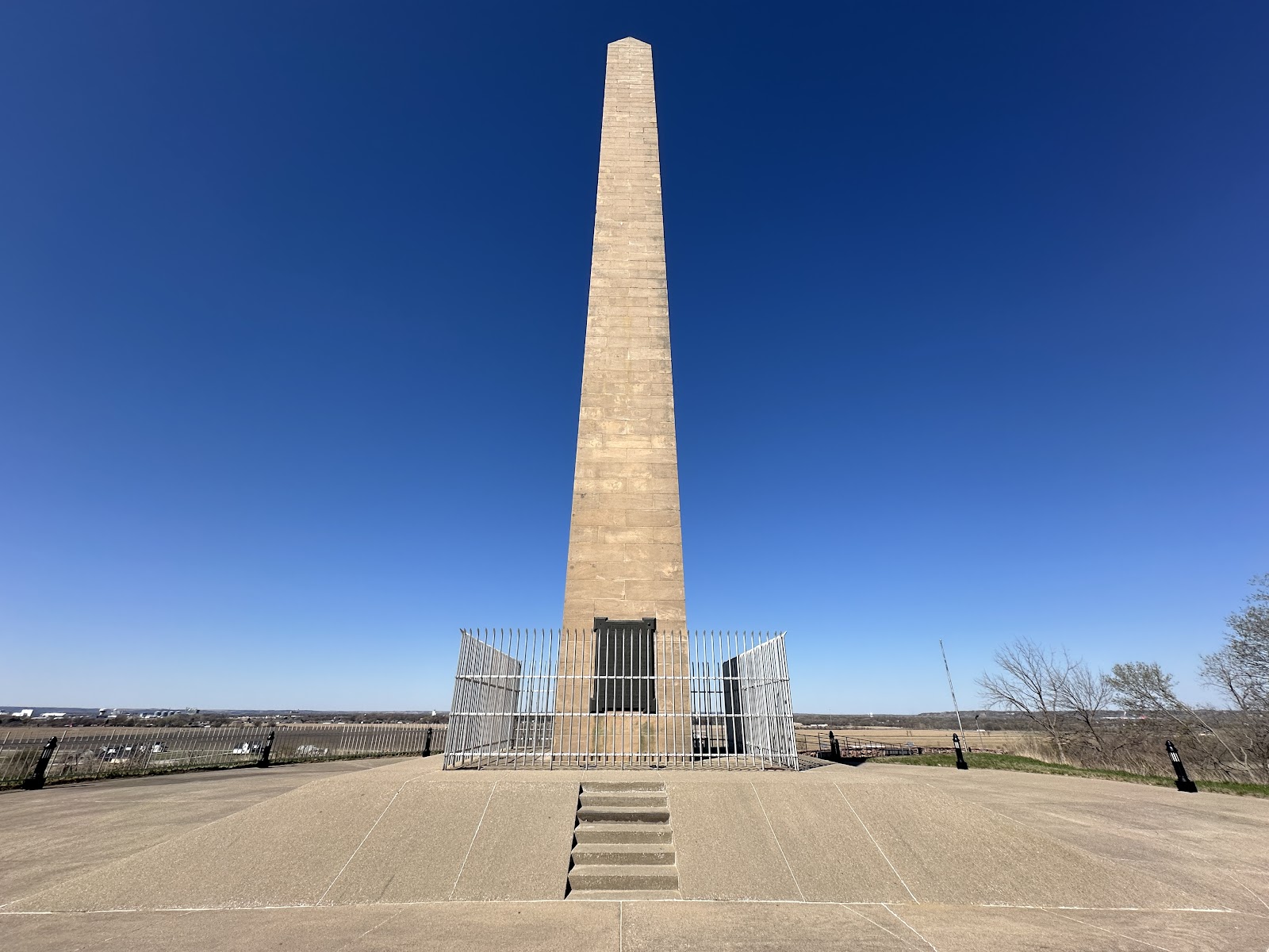 Sergeant Floyd Monument