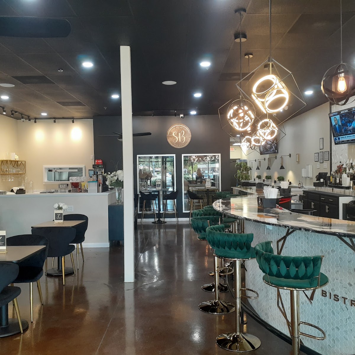Seven Bistro