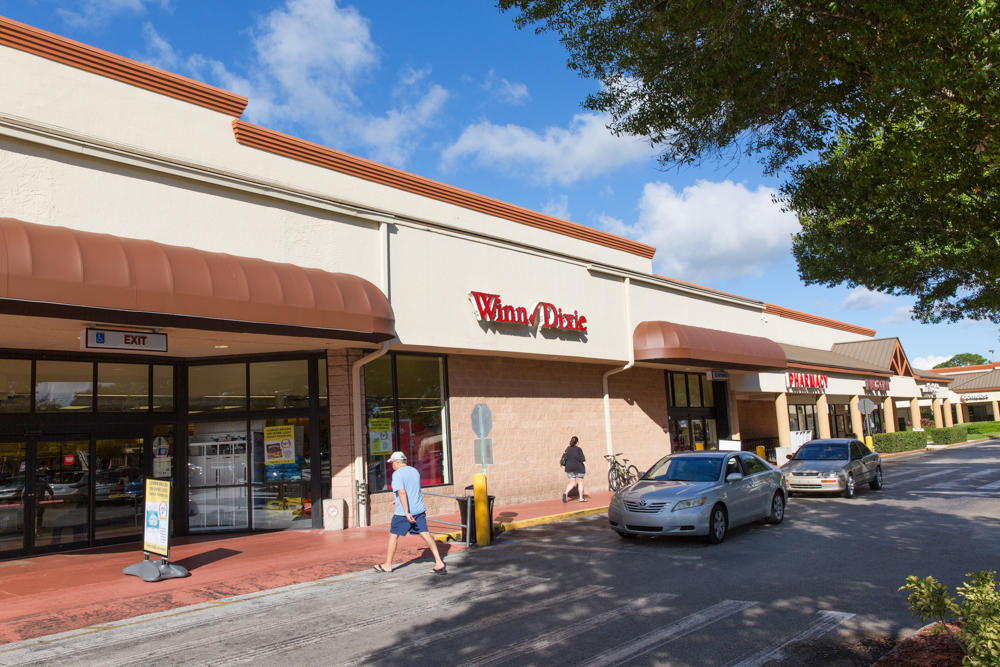 Shoppes of Victoria Square
