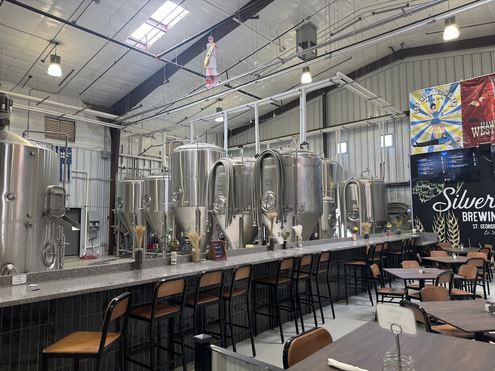 Silver Reef Brewing Company: Craft & Kitchen