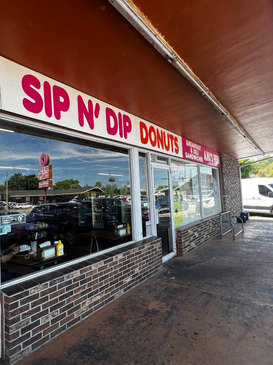 Sip 'N Dip