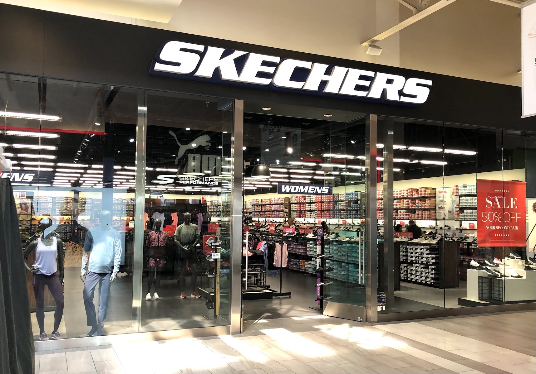 SKECHERS Factory Outlet