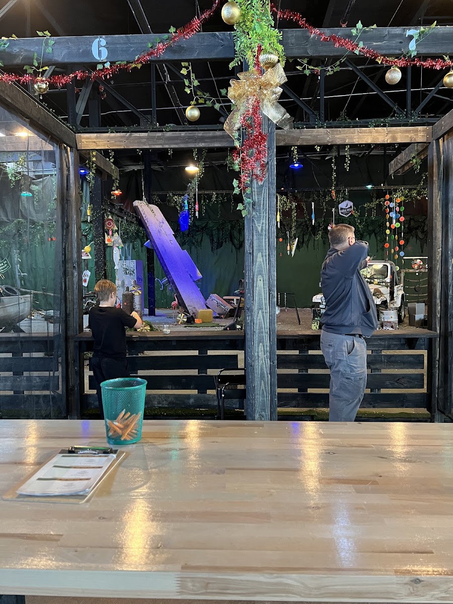 Slingshot Bar - A Bars & Recreation Experience