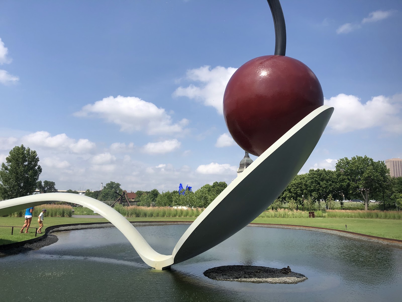 Spoonbridge and Cherry