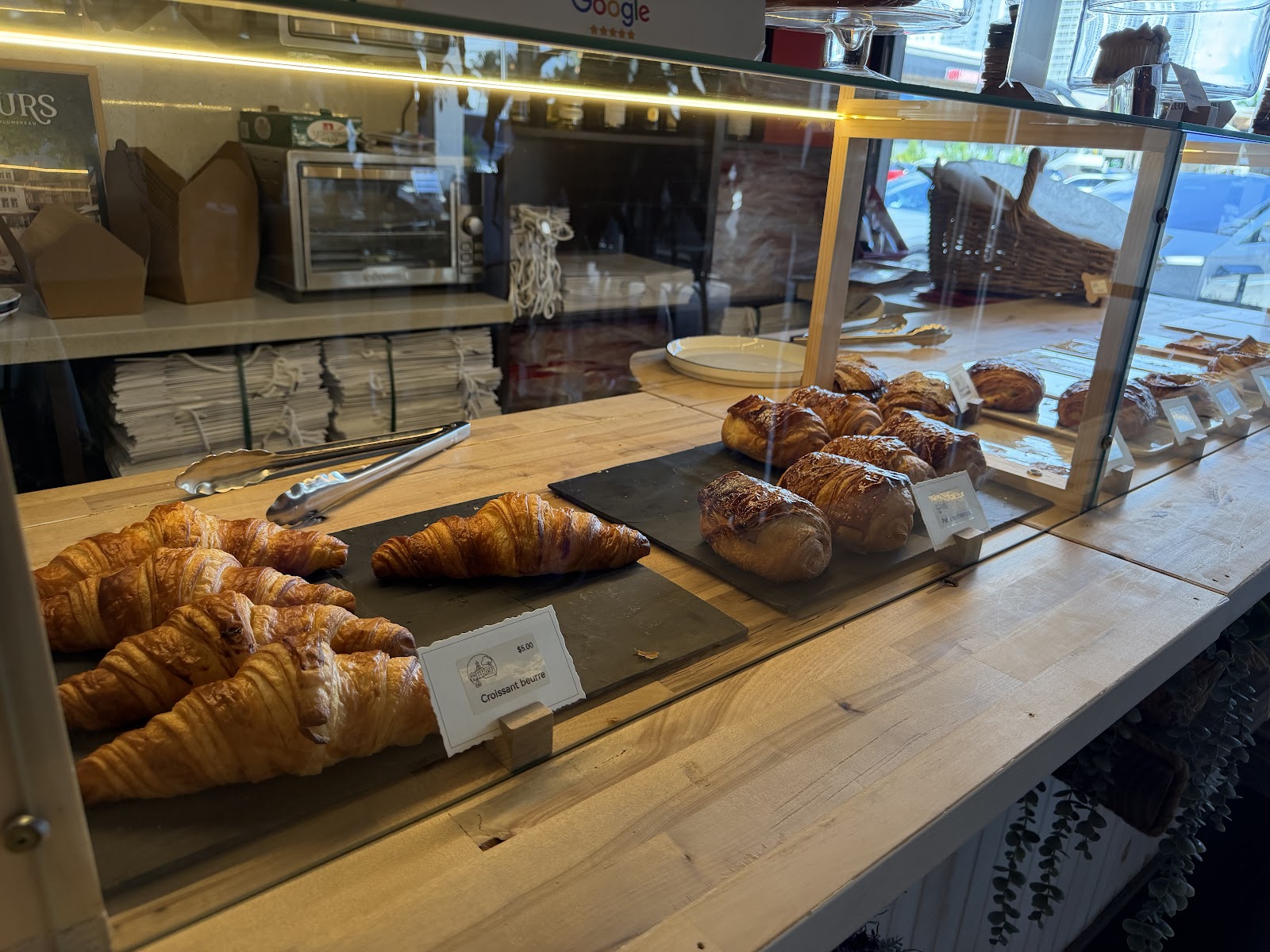 St Tropez Bistro & French Bakery
