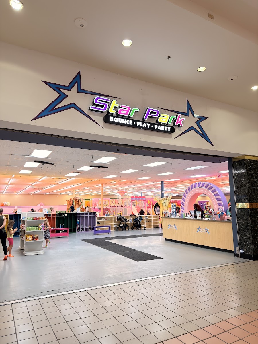 Star Park Indoor Playground and Bounce Park - Allentown