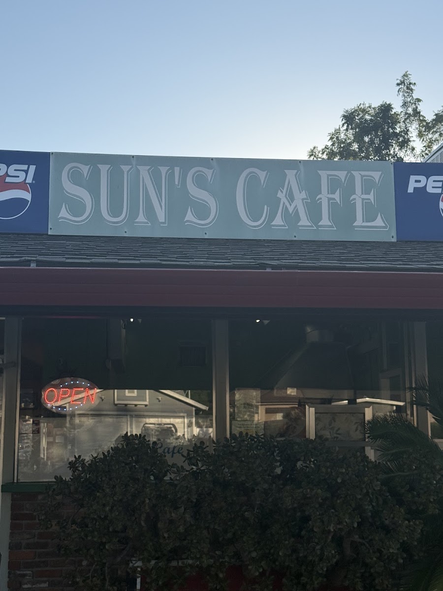 Sun's Café