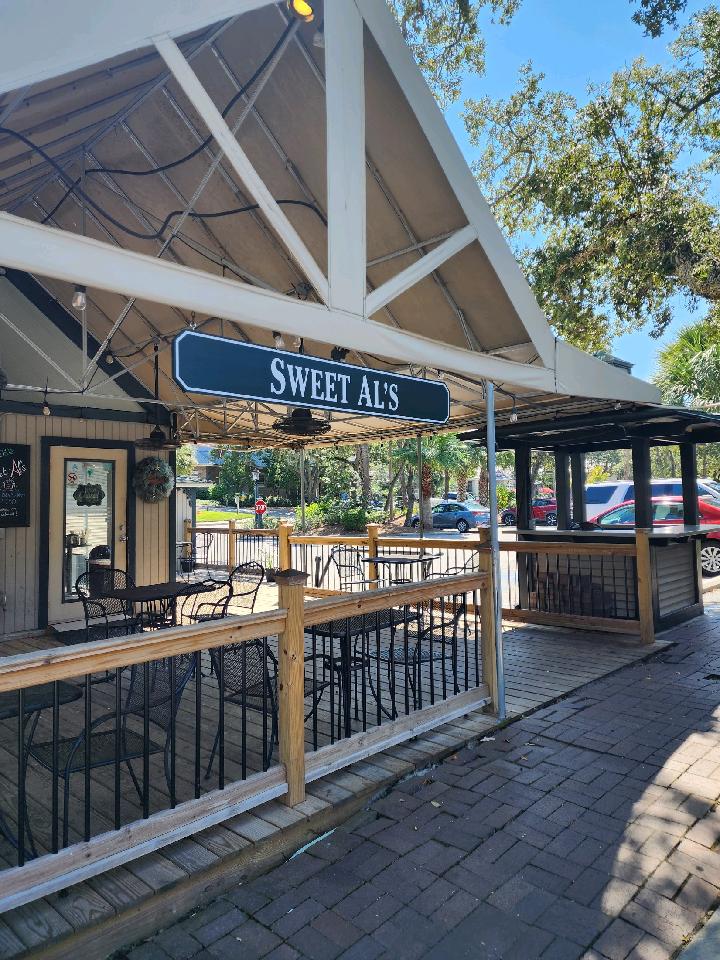 Sweet Al's at Coligny Plaza