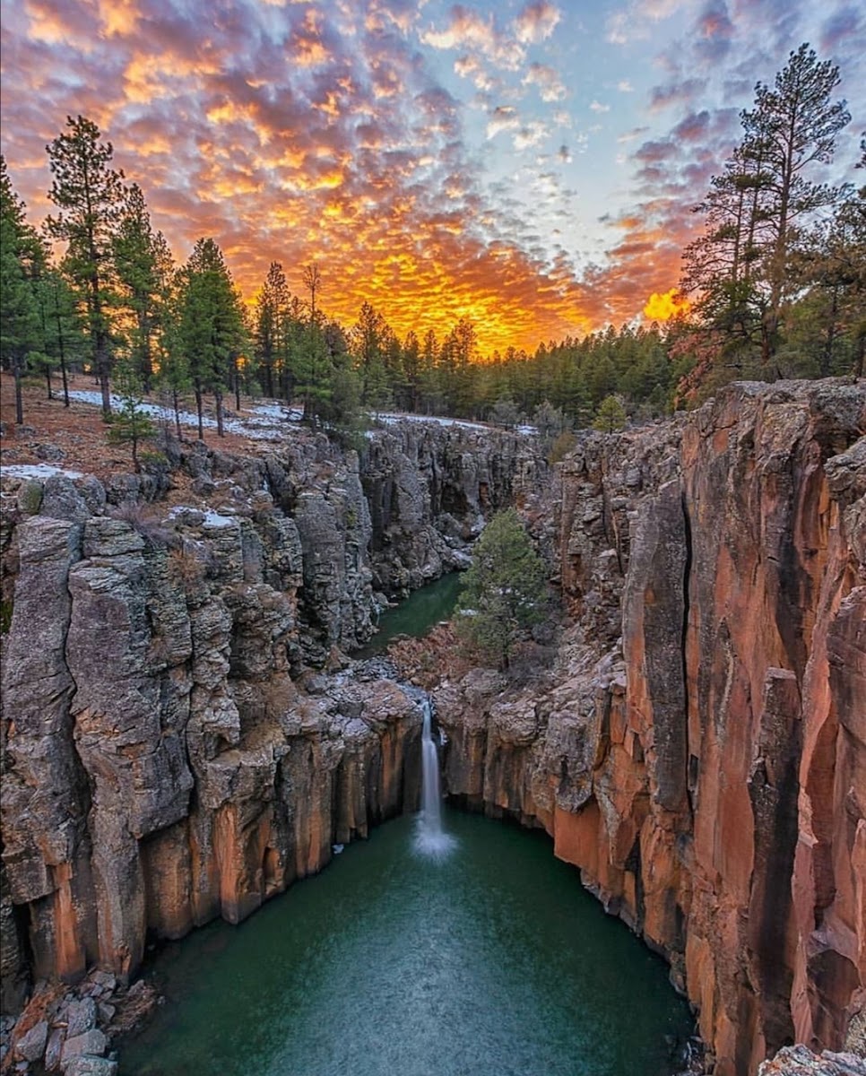 Sycamore Falls