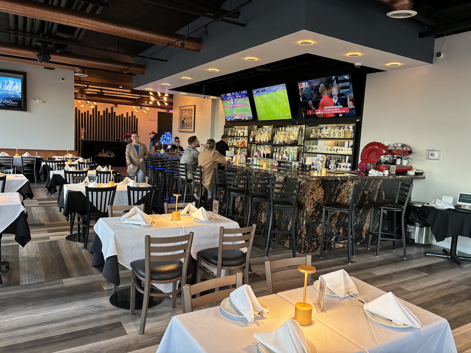 Taverna on the Hudson