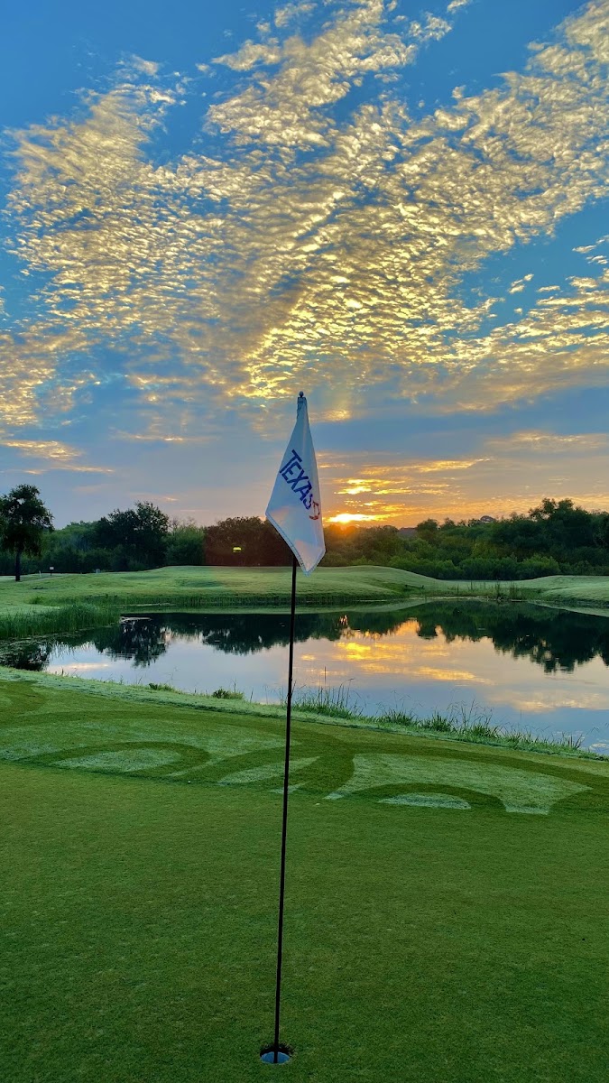 Texas 9 Golf