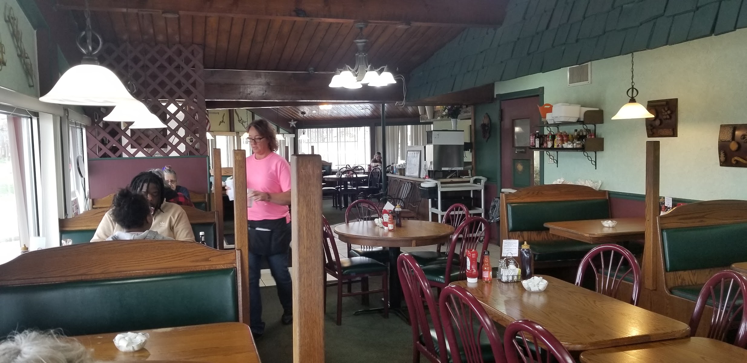 The Beachcliff Diner