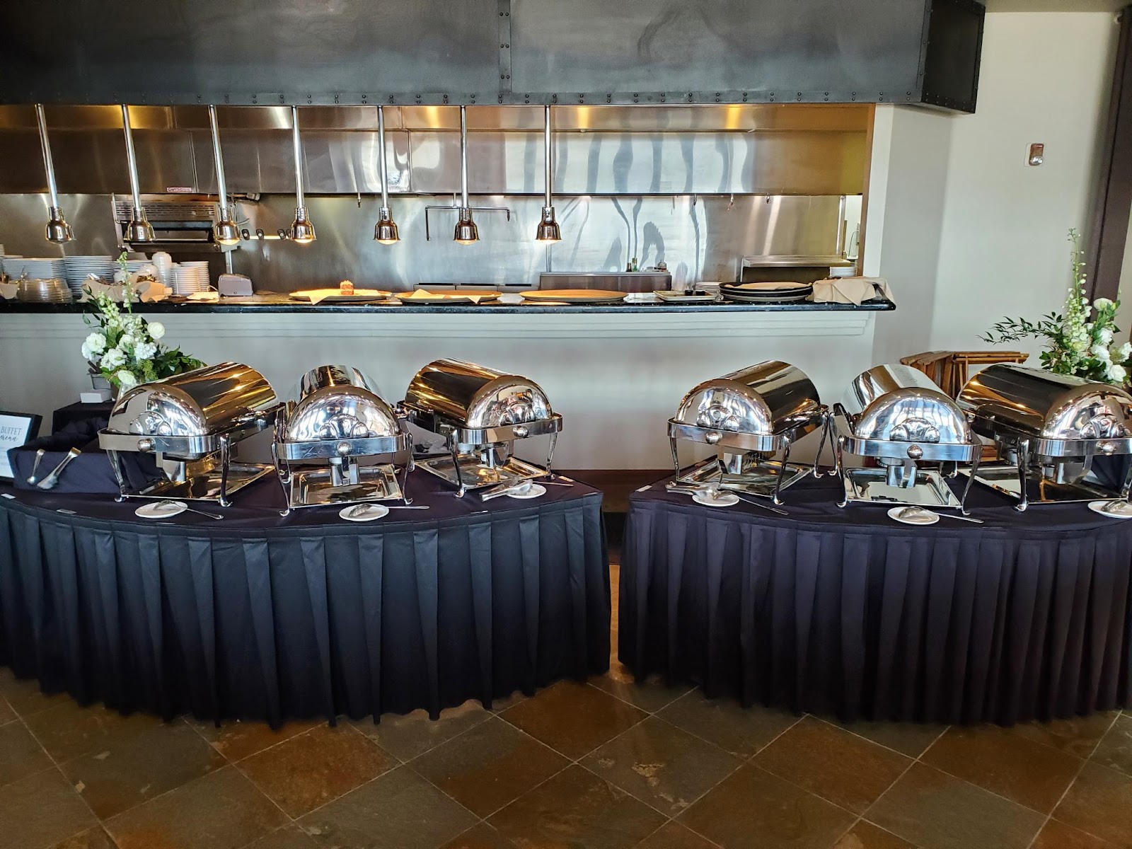 The Fish Rock Grille At The Ledges