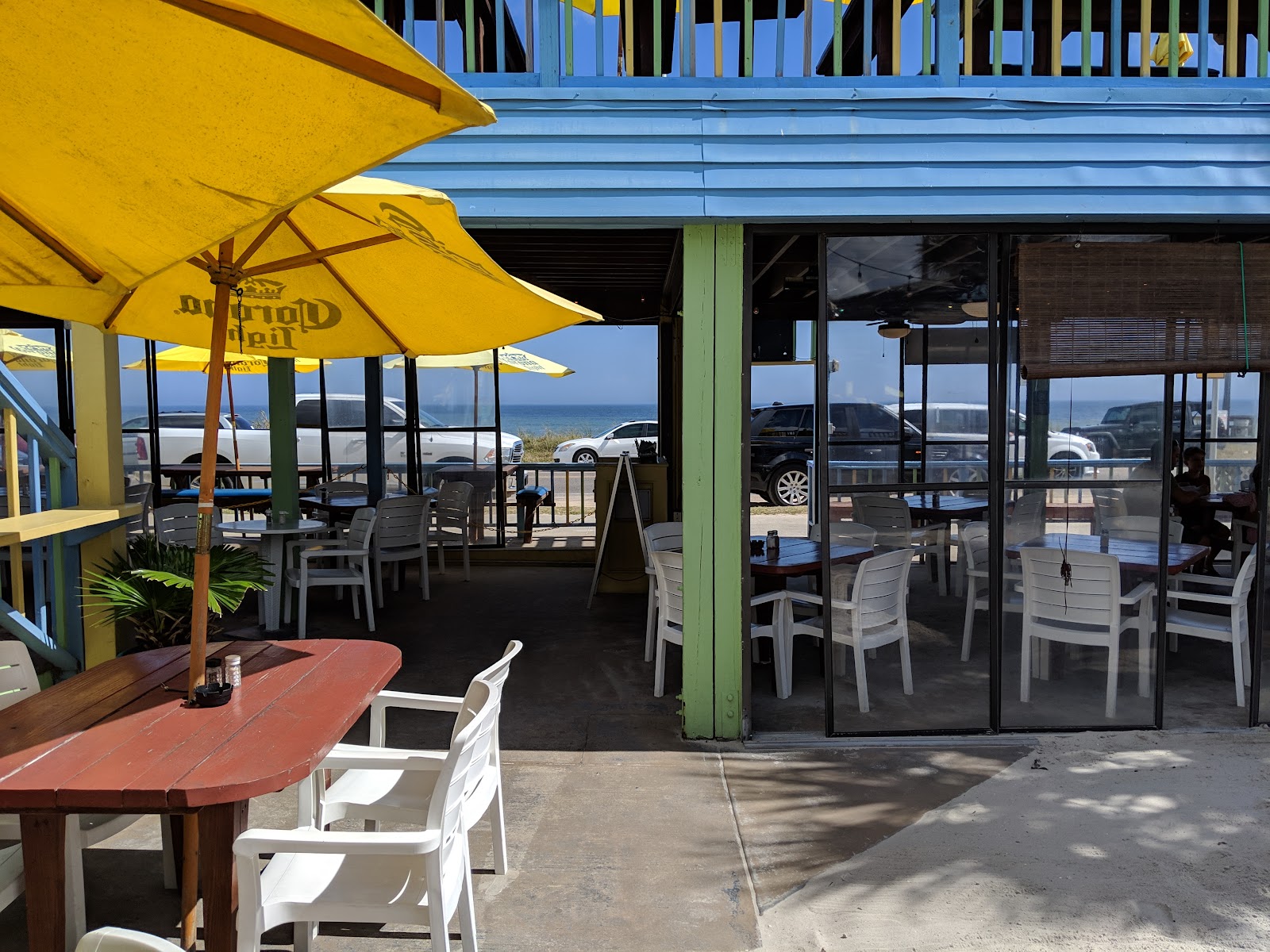The Golden Lion Cafe