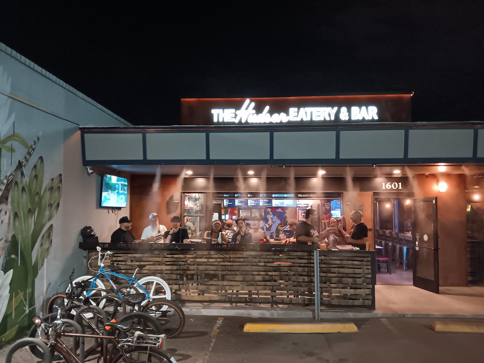 The Hudson Eatery & Bar