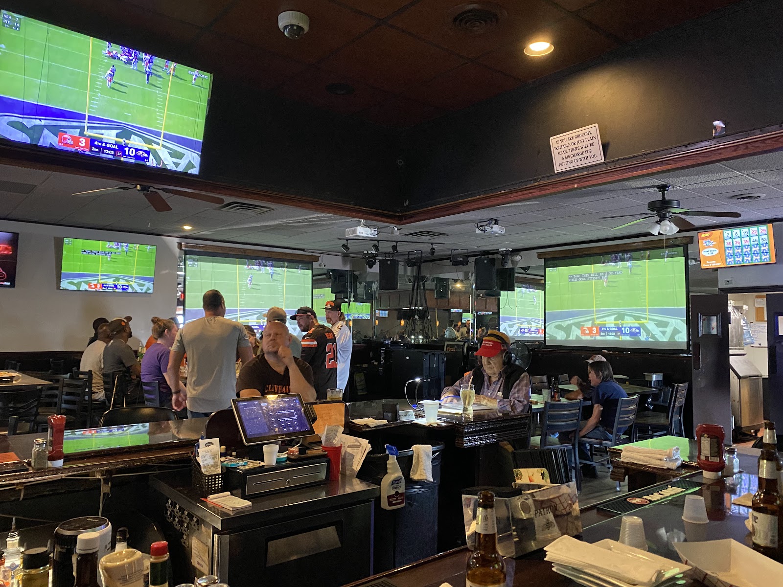 The Islander Bar & Grille