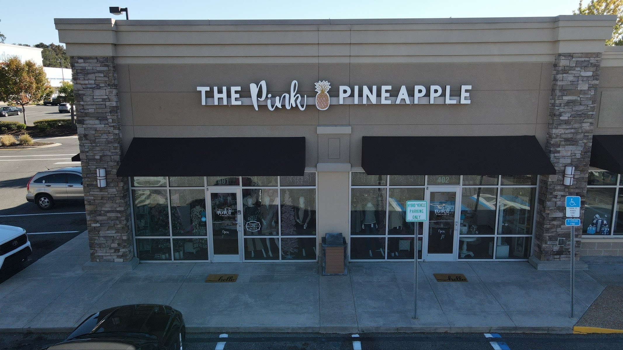 The Pink Pineapple