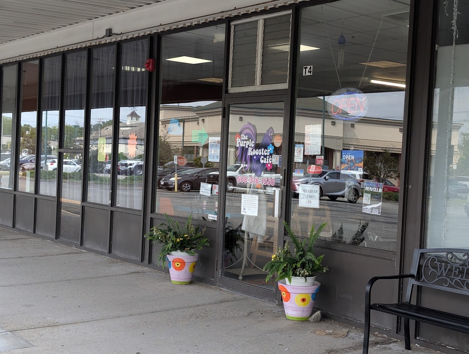 The Purple Rooster Cafe