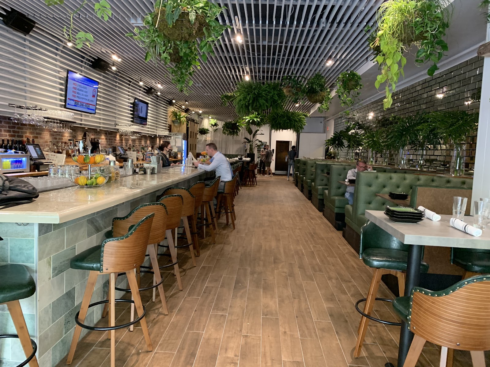 Thrive Cocktail Lounge & Eatery