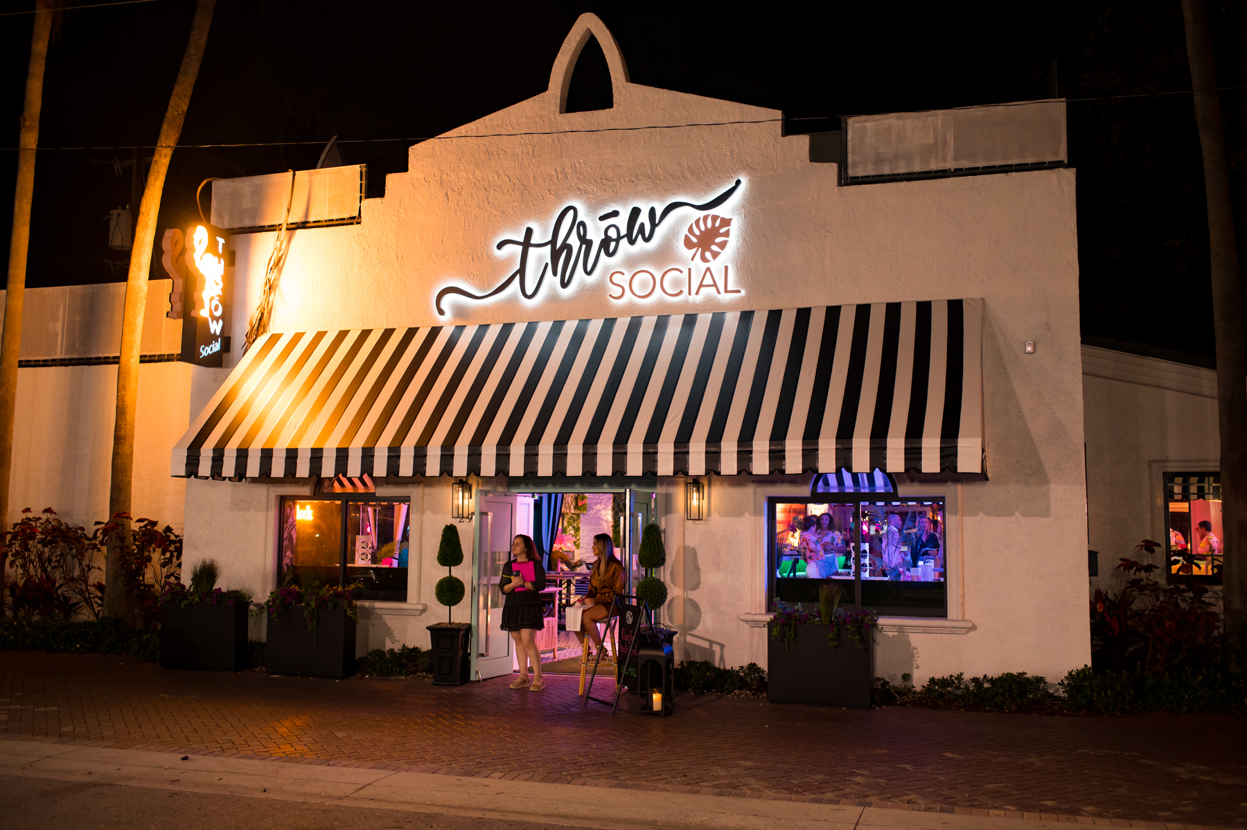 THRōW Social Delray Beach