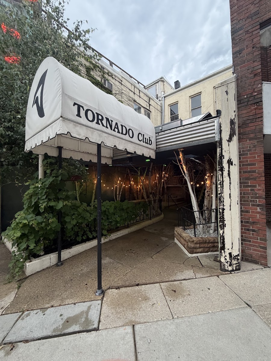 Tornado Steak House