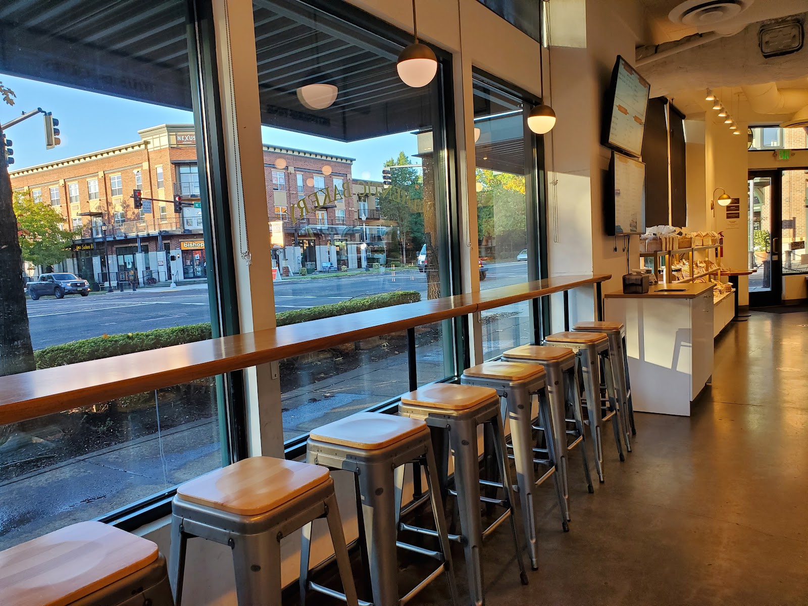 TOUS les JOURS Bakery Café - Hillsboro