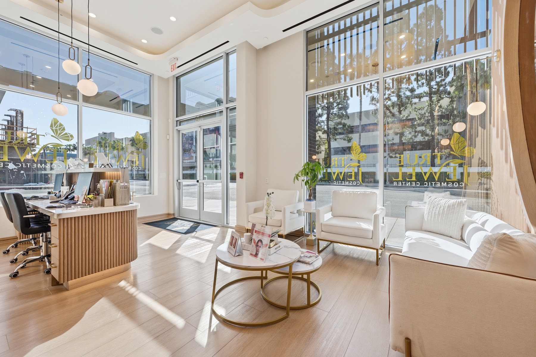 True Jewel Cosmetic & Plastic Surgery Center