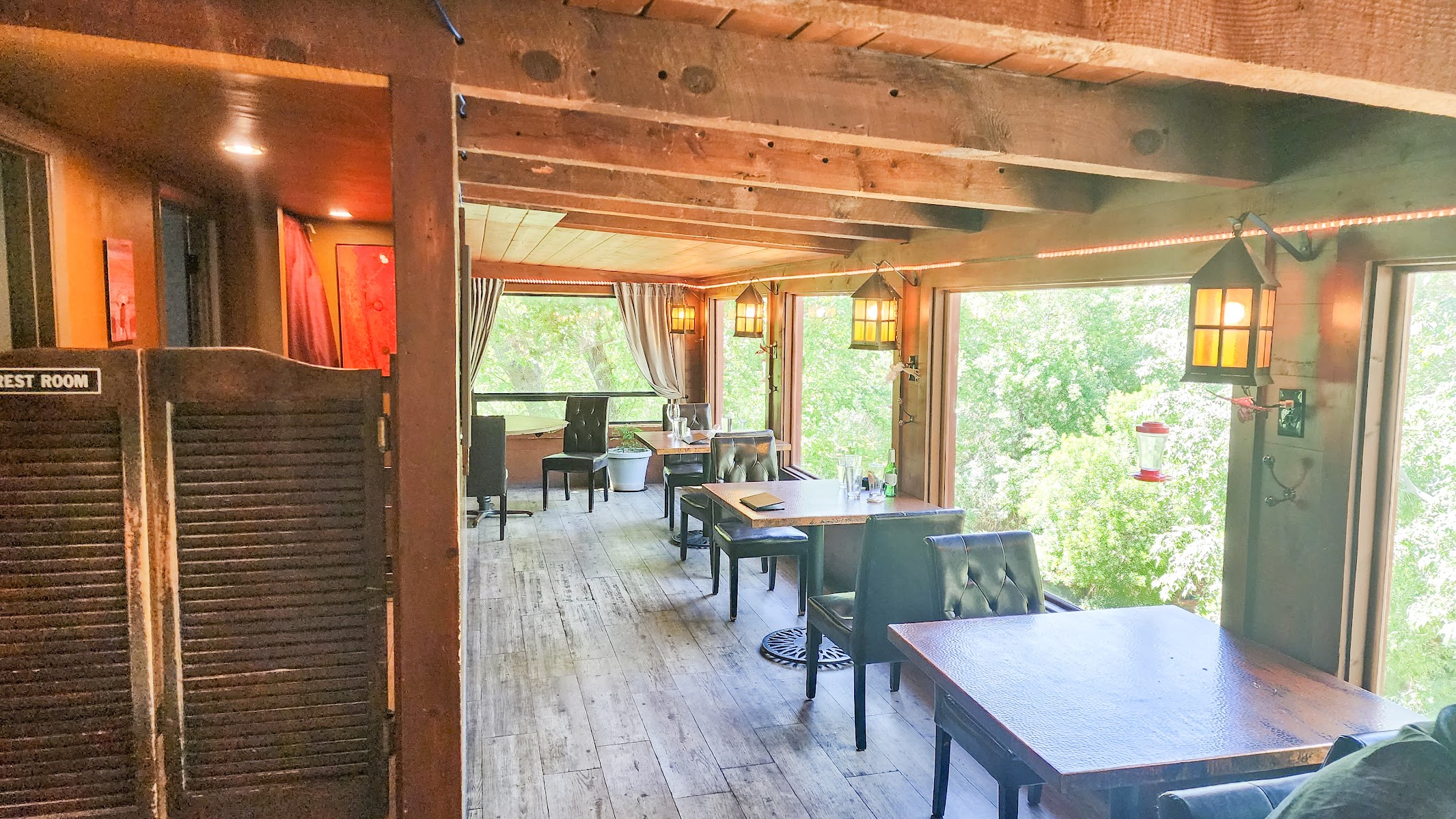 Up the Creek | Bistro & Wine Bar