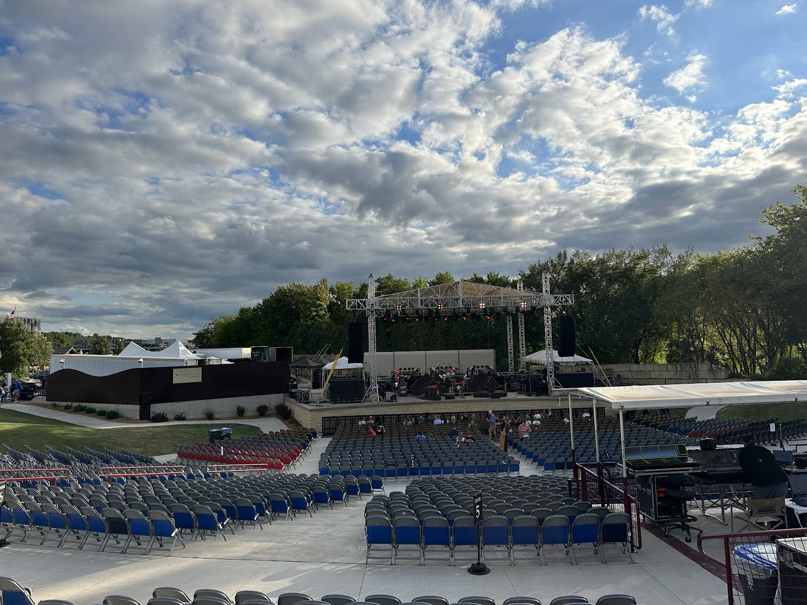Vetter Stone Amphitheater