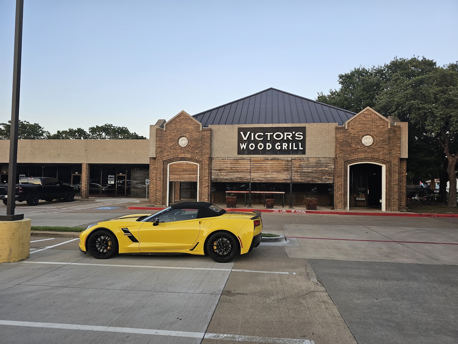 Victor's Wood Grill