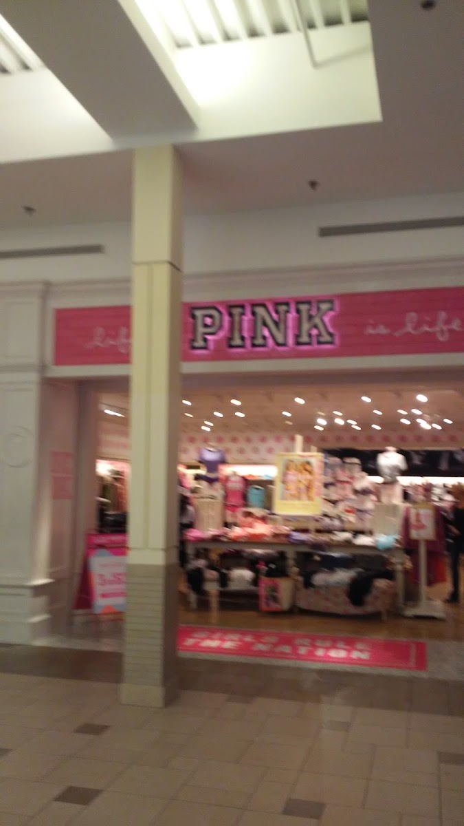 Victoria's Secret & PINK