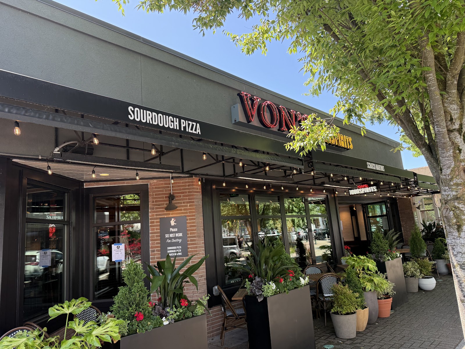 Von's 1000Spirits - Kirkland