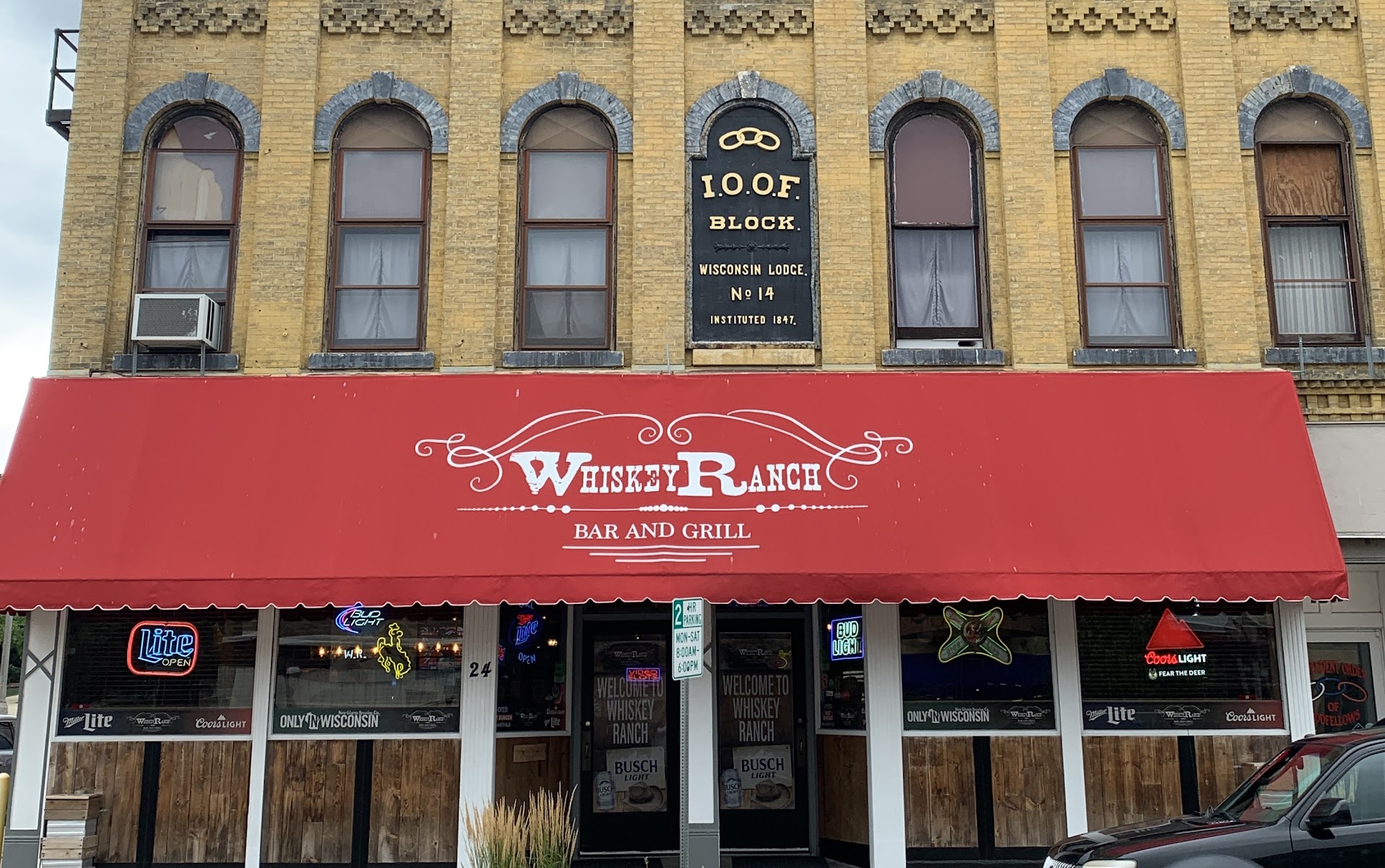 Whiskey Ranch Bar & Grill