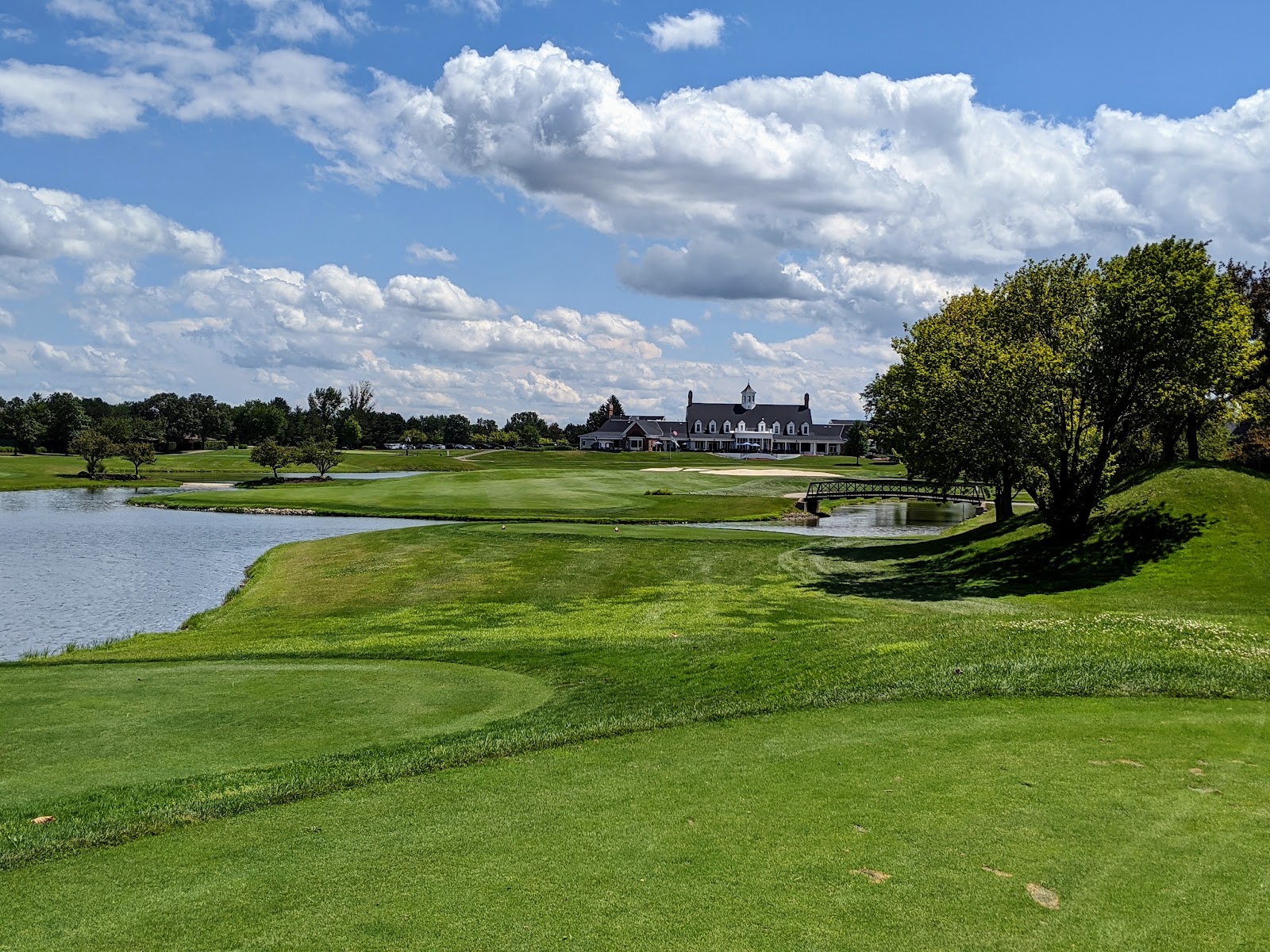 White Eagle Golf Club