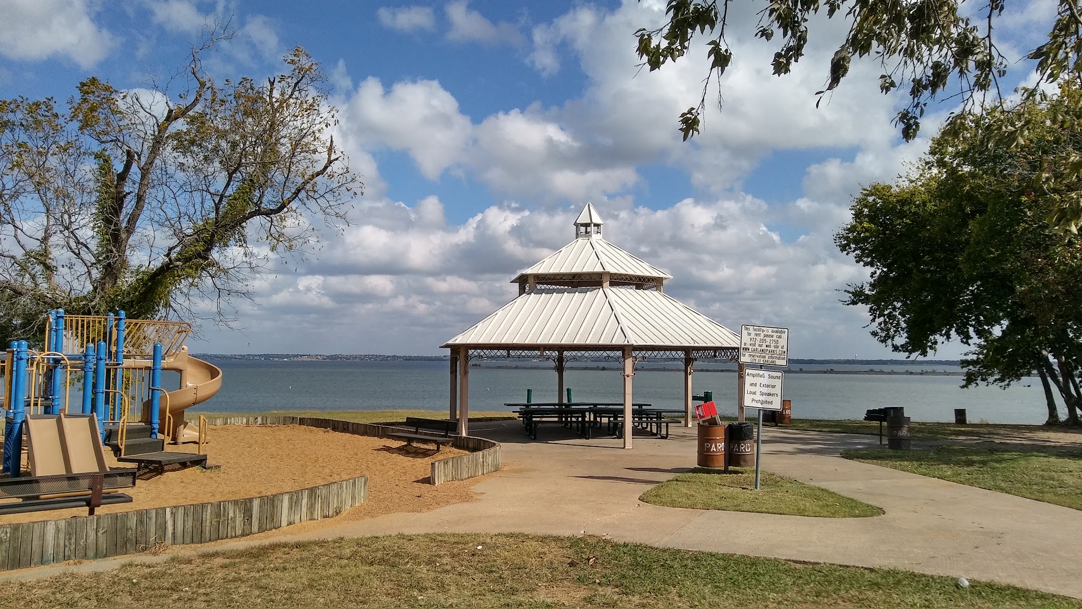 Windsurf Bay Park