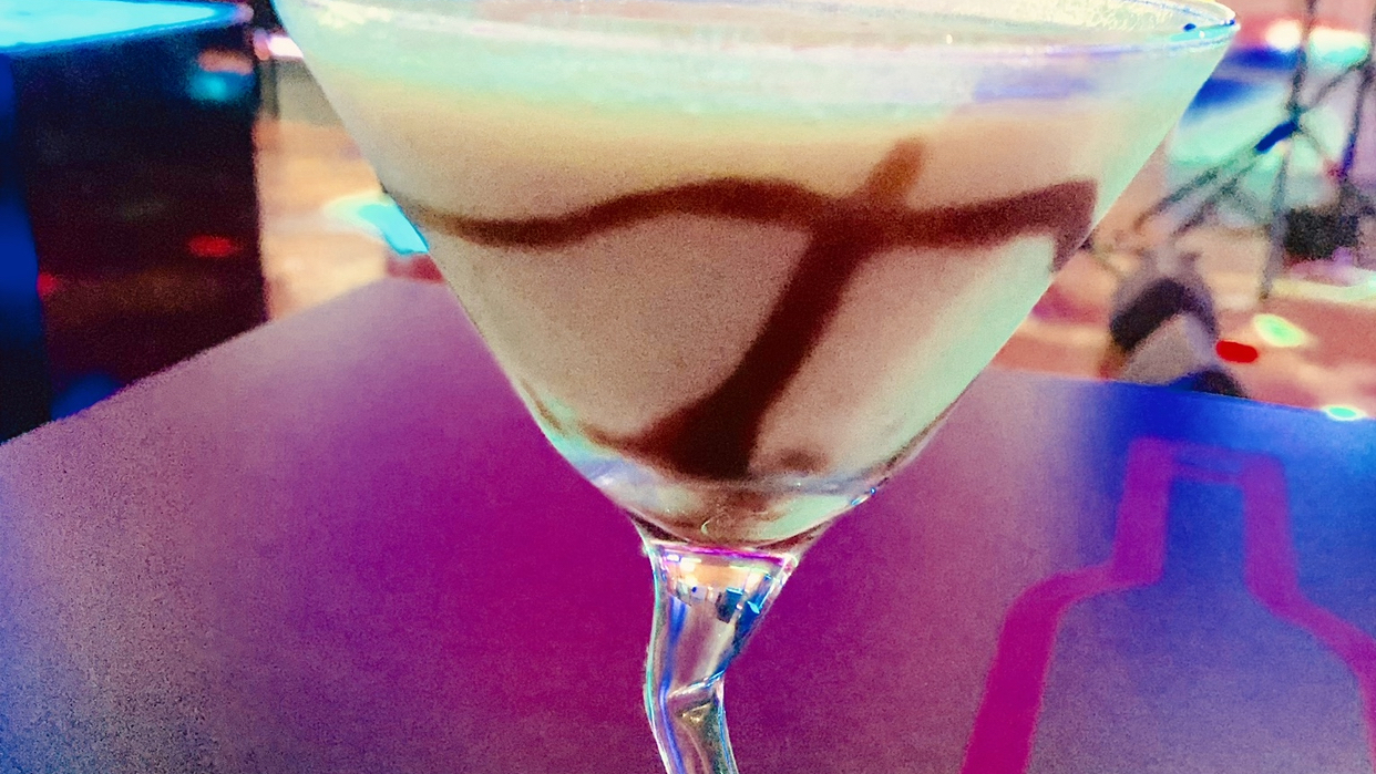 Wonderland Lounge N Grill