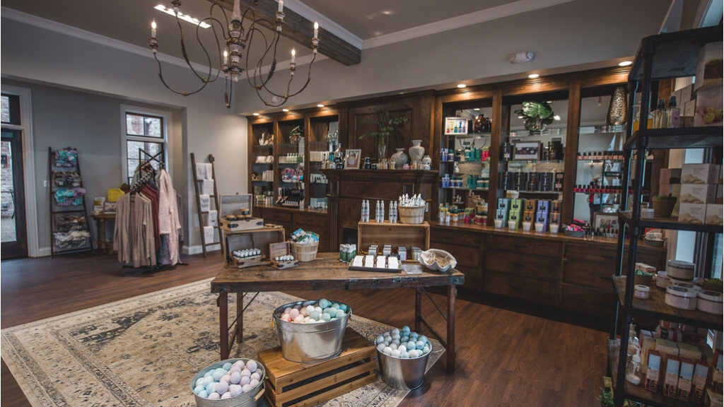 Woodhouse Spa - Liberty Township