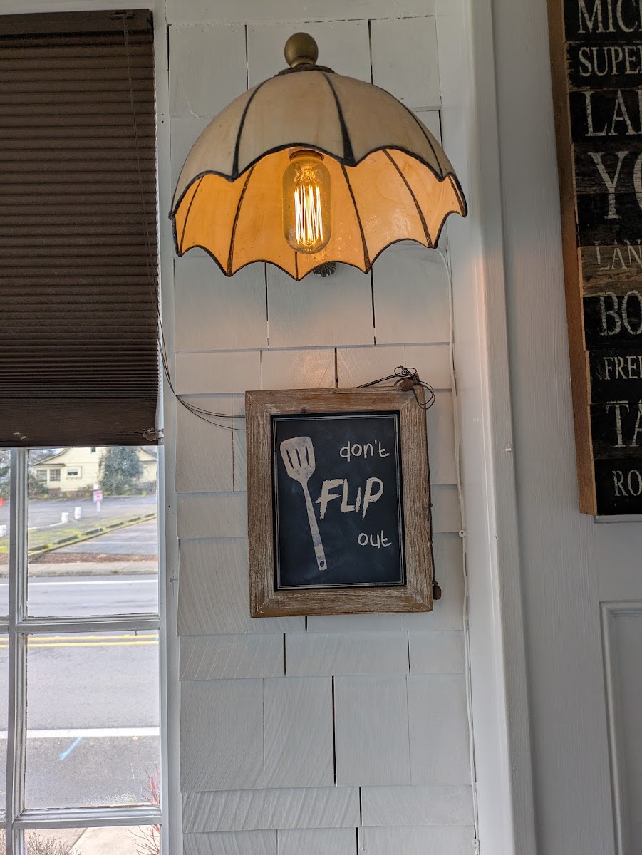 Word Of Mouth Neighborhood Bistro