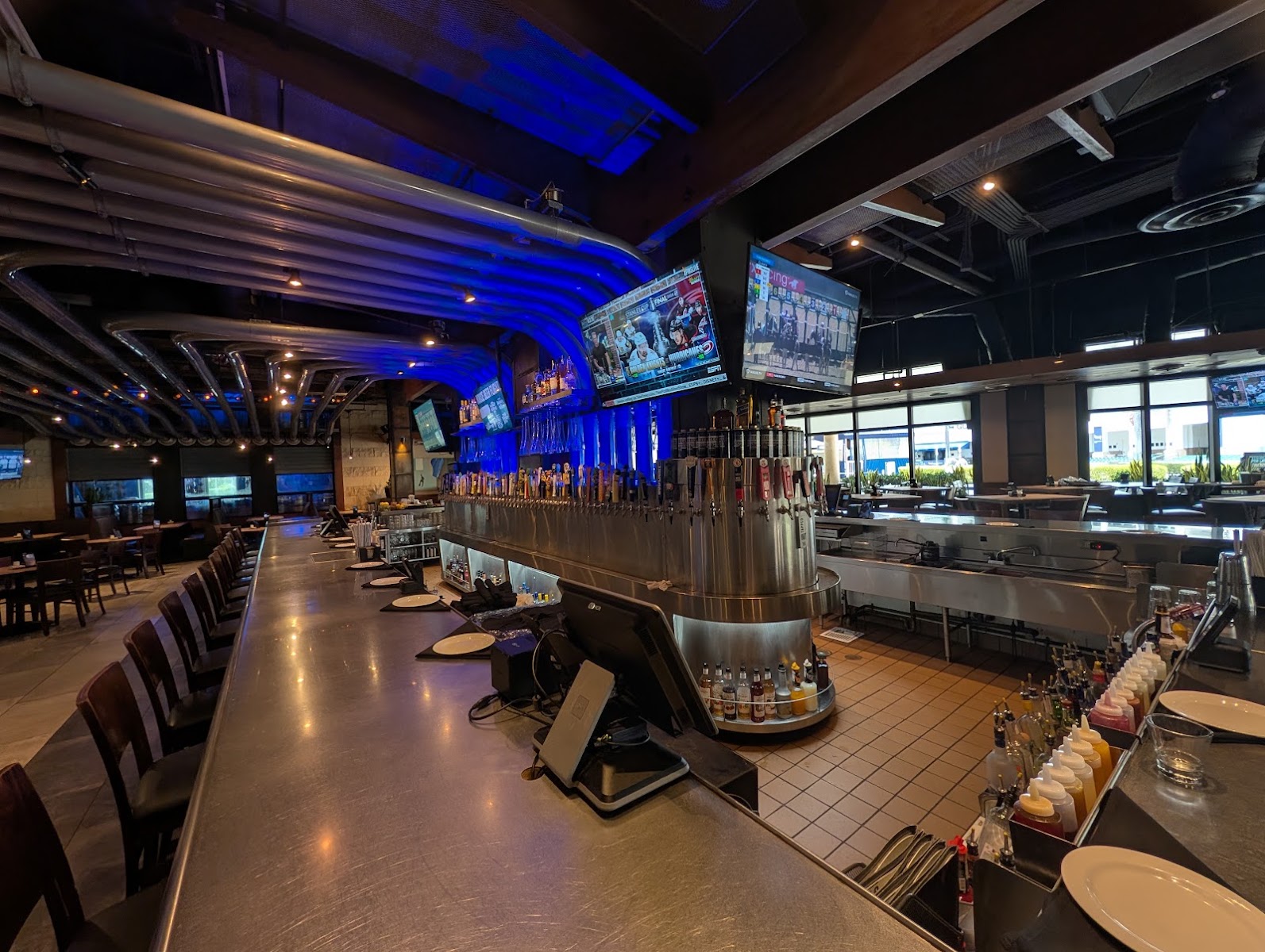 Yard House